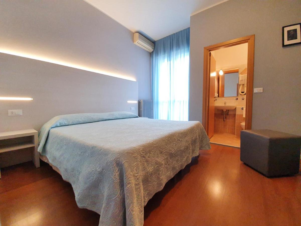 Air Hotel Forlì Dış mekan fotoğraf