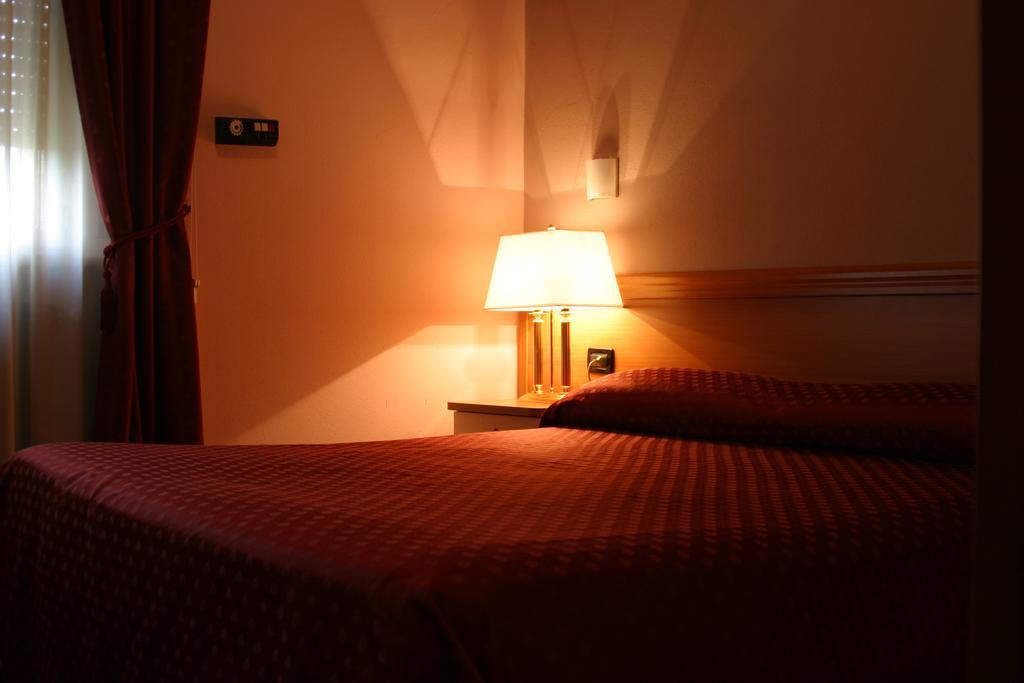 Air Hotel Forlì Dış mekan fotoğraf